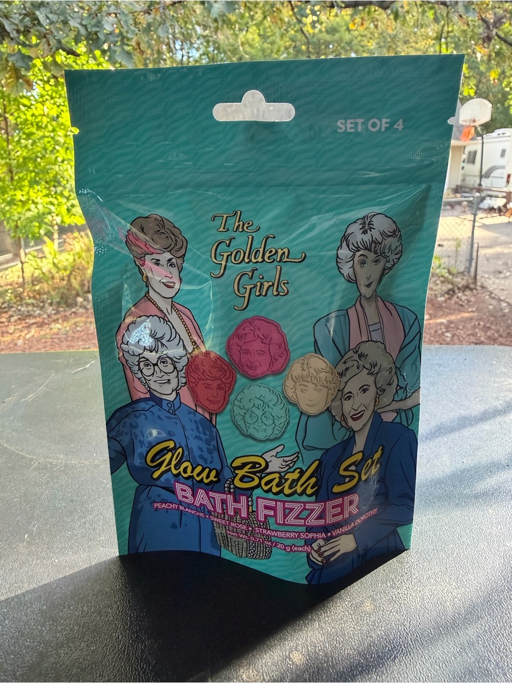 Glow Bath Set Golden Girls Bath Bombs - Teal Packaging (Set of 4)